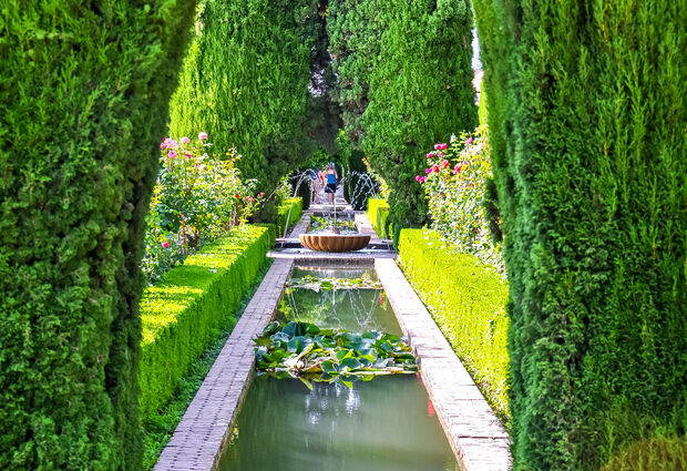 THY ile Grand İspanya ve Endülüs Turu - (MAD-BCN)