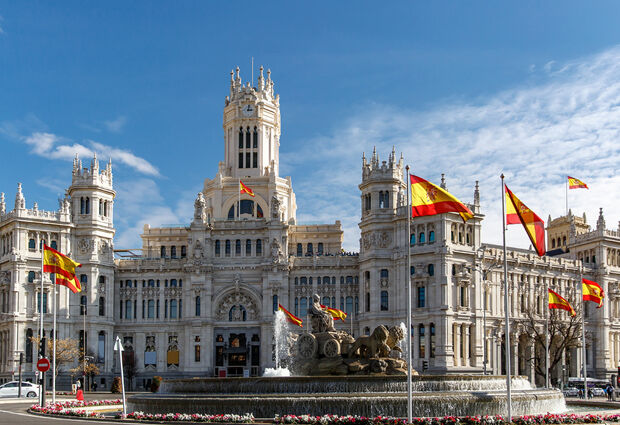 THY İle Ekspres İspanya Turu - (BCN-MAD)