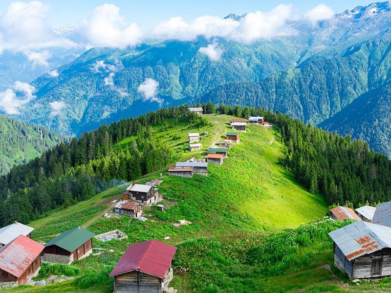 Karadeniz’in Yaylaları ve Doğal Güzelliklerine Yolculuk