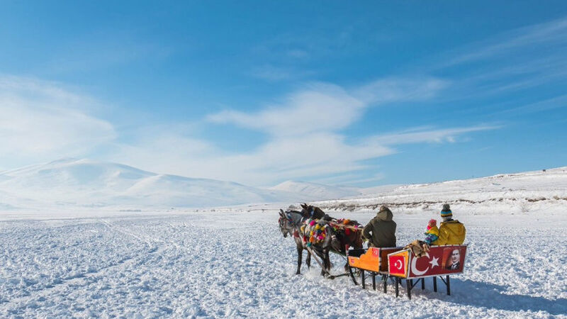 İzmir Çıkışlı Turistik Doğu Ekspresi Turu (Trenle Gidiş – Uçakla Dönüş)
