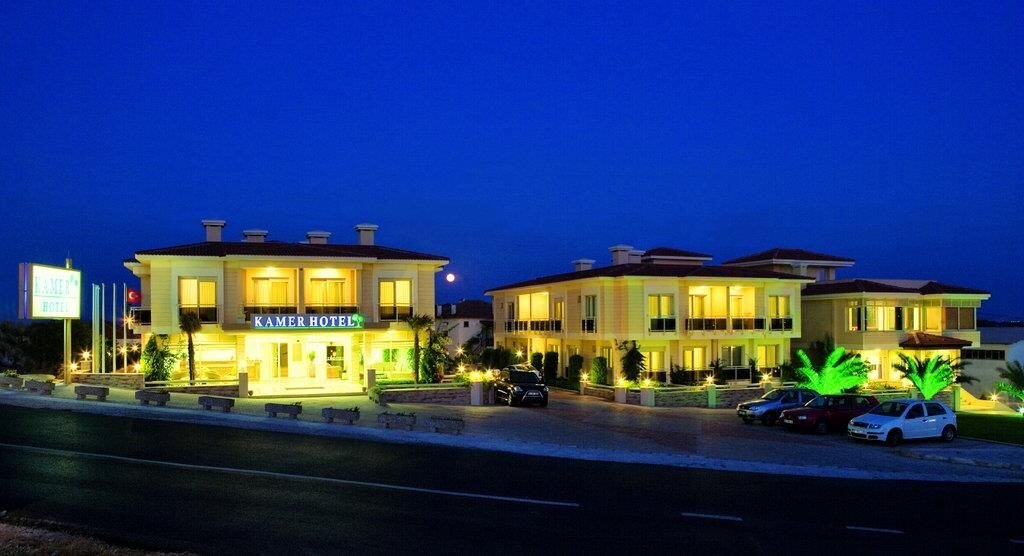 Kamer Suits & Hotel