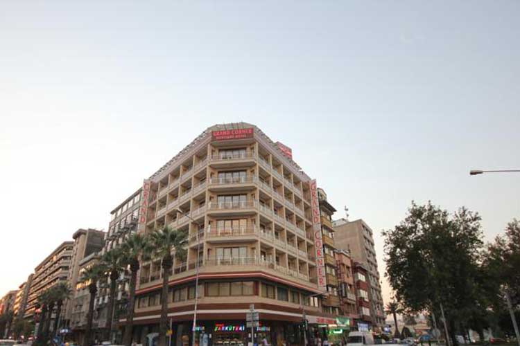 Grand Corner Hotel
