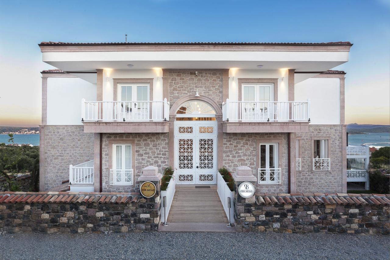 Cunda Pür Beyaz Otel