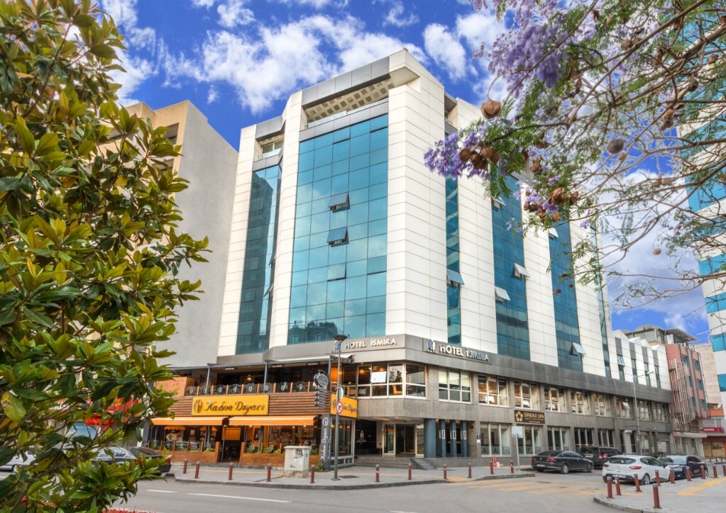 İsmira Hotel