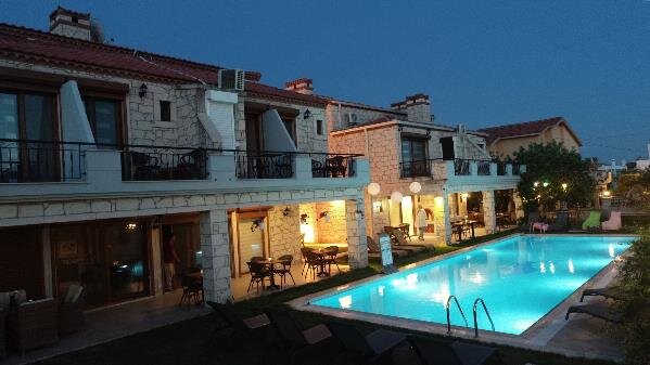 Fizzio Alaçatı Hotel