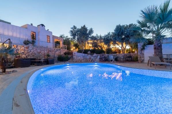 Kaya Guest House