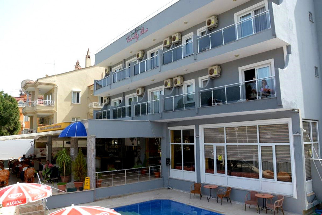 Famous Hotel Marmaris