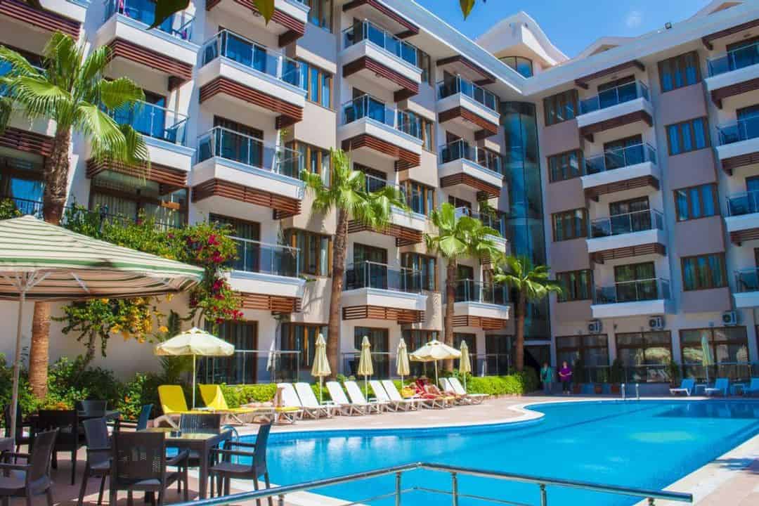 Sun Beach Park Side