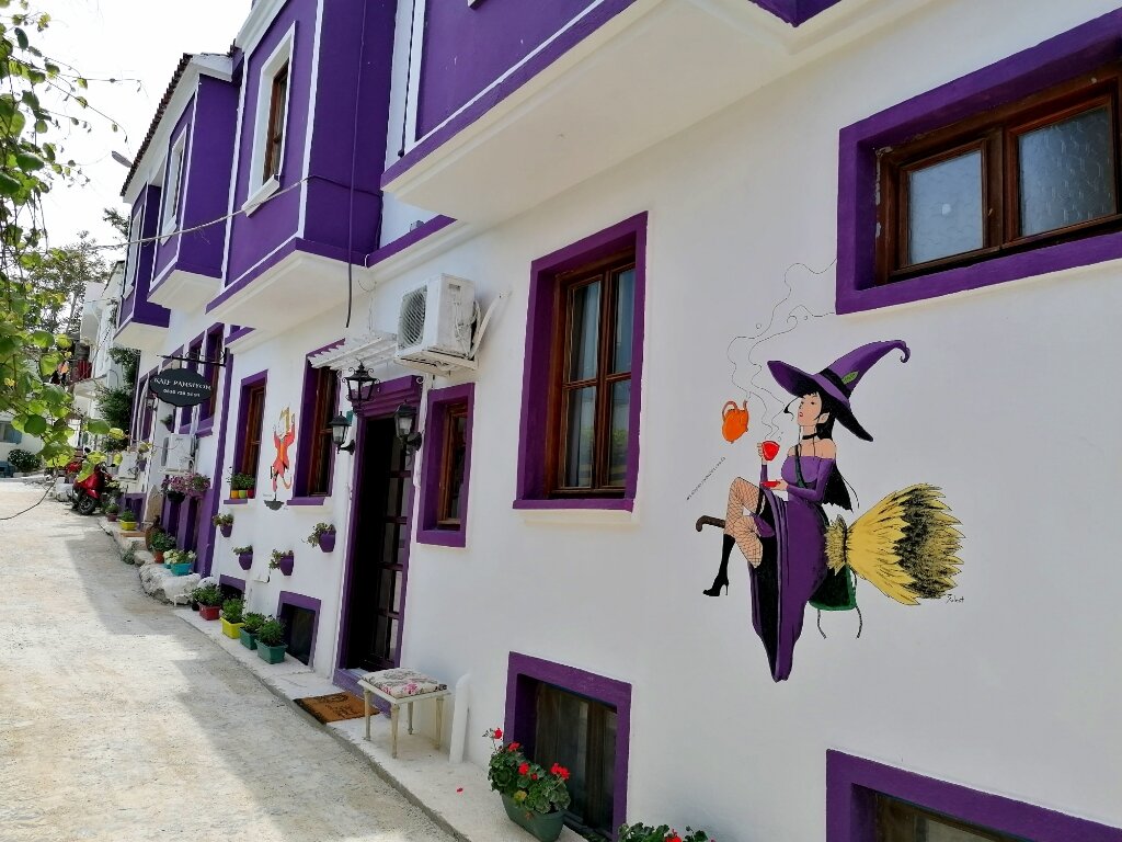 Kale Pansiyon Bozcaada