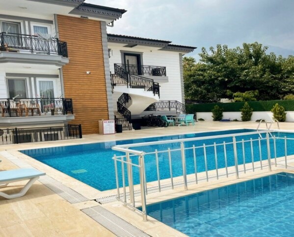 Rox Apart Hotel
