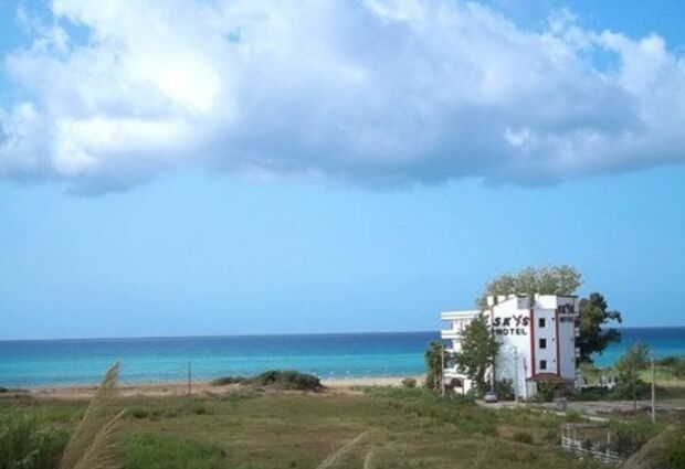 Skys Beach Hotel