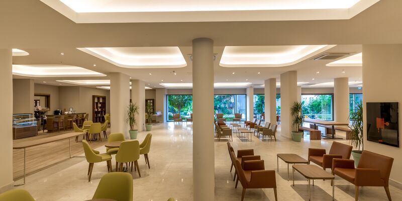 Julian Club Hotel