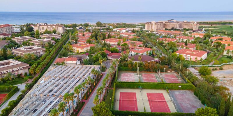 Euphoria Palm Beach Resort