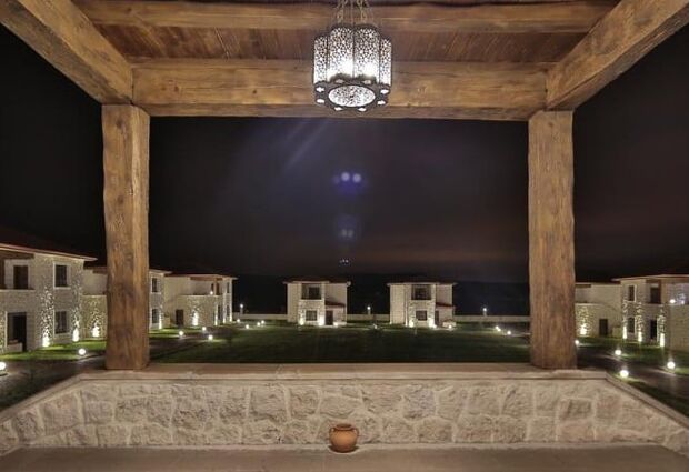 Elevres Stone House Hotel