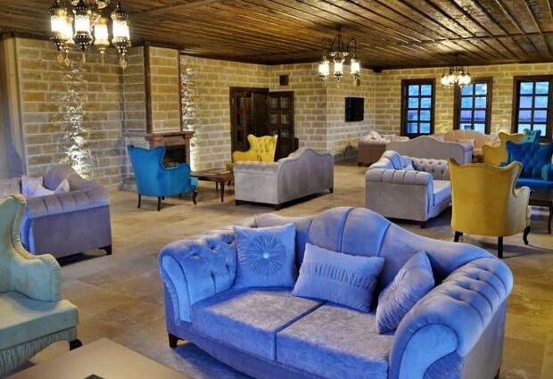 Elevres Stone House Hotel