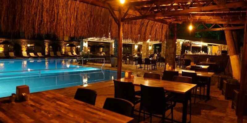 Alados Otel