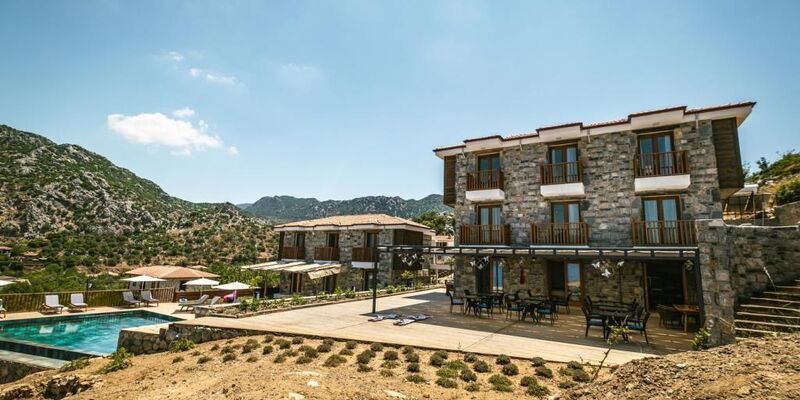 Alice Tatil Evi