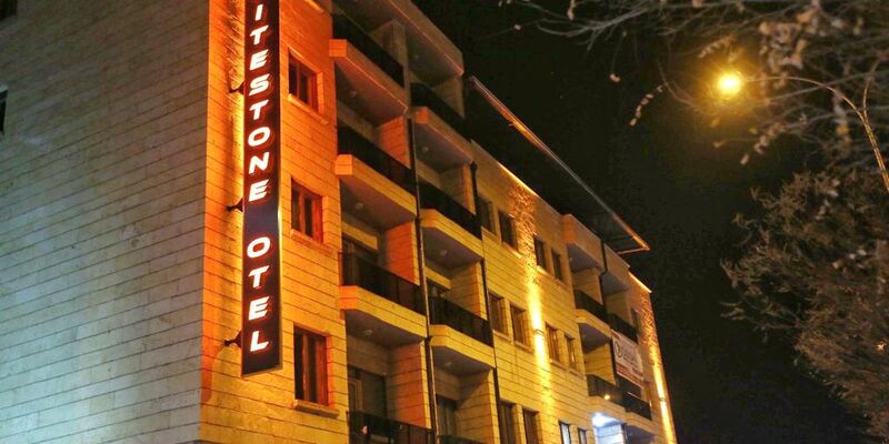 Whitestone Hotel
