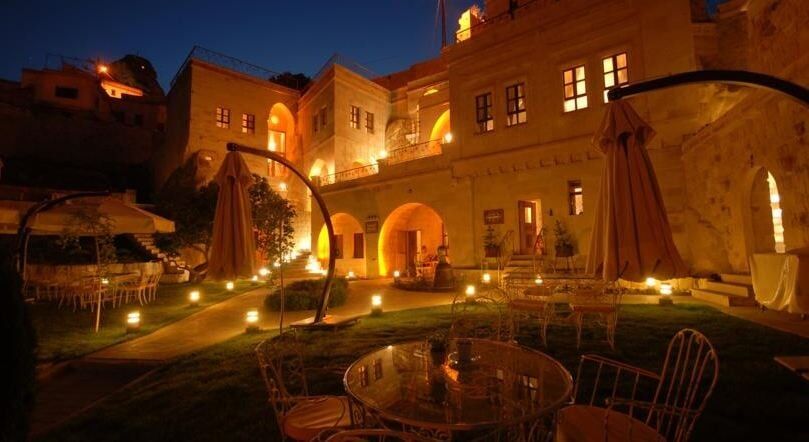 Tafoni Cave Hotel