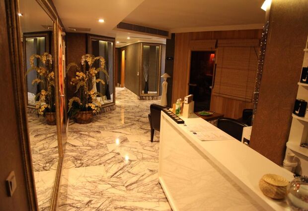 Armis Hotel