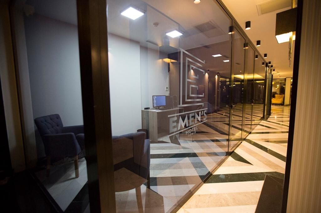 Emens Hotel