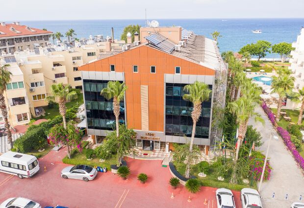 Fame Beach Hotel