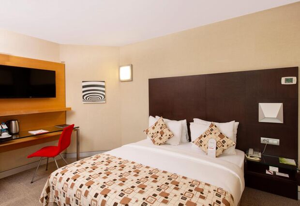 Nippon Hotel
