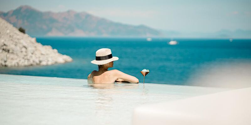 Perios Beach House - Adults Only