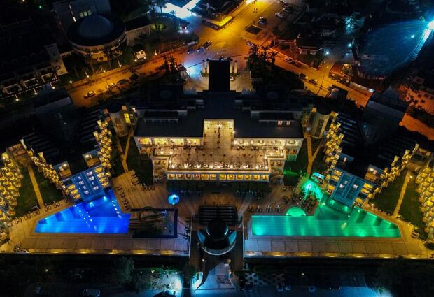 Royal Atlantis Spa & Resort