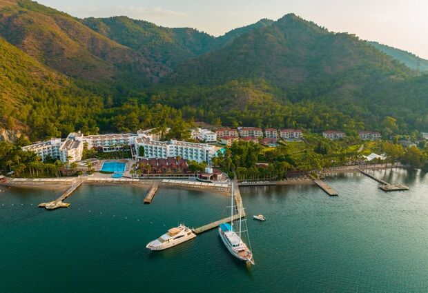 Fortezza Beach Resort