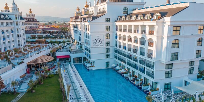Side Royal Style Hotel