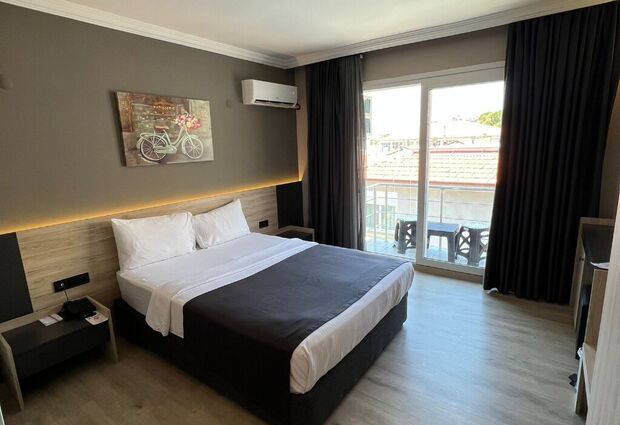 Grand Faik Hotel
