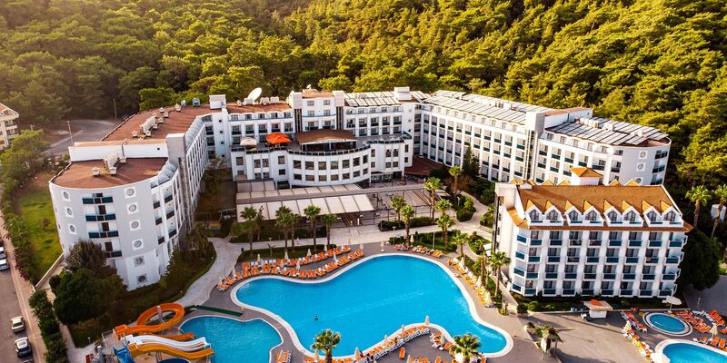 Green Nature Resort & Spa