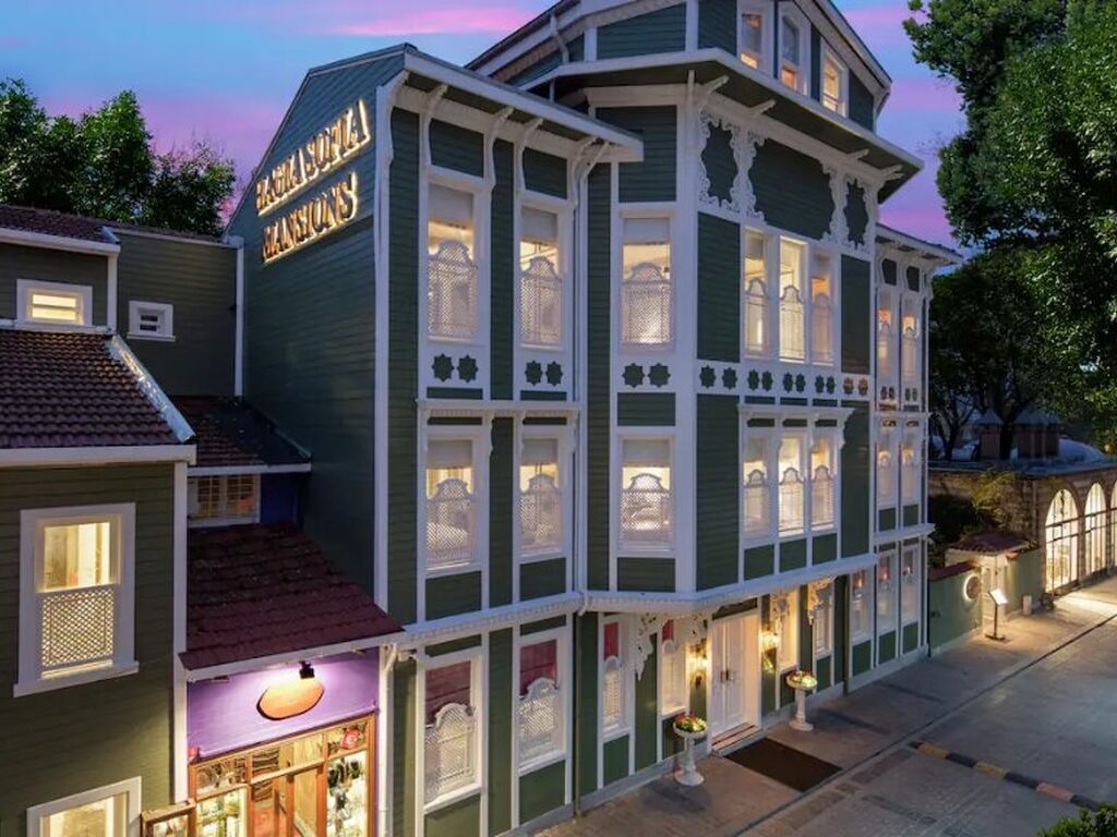 Hagia Sofia Mansions Istanbul Curio Collection by Hilton