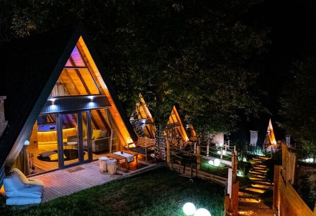 Loca Sapanca Bungalov