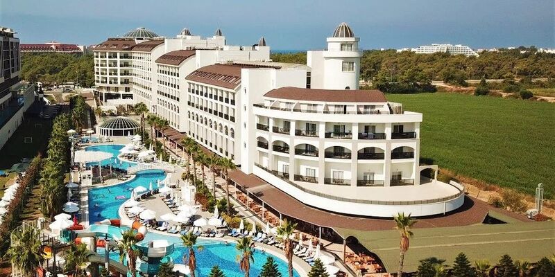 Lrs Port River Hotel & Spa