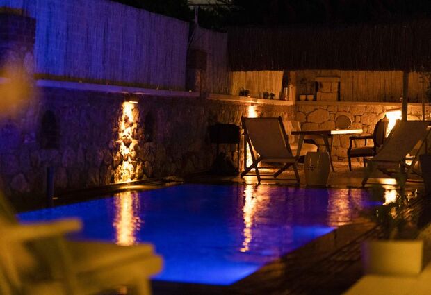 Lulu Inn Çeşme