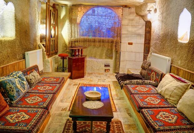 Gibos Cave Hotel