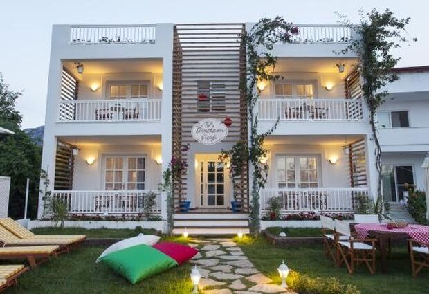Badem Çiçeği Otel