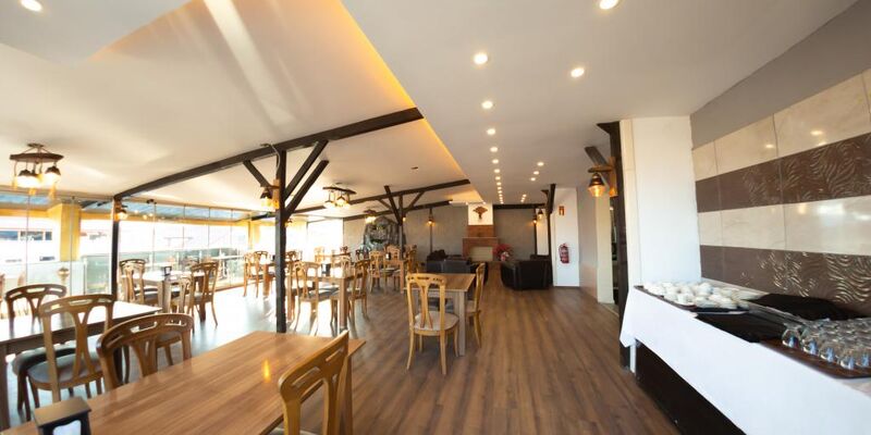 Royal Business Hotel & Restaurant