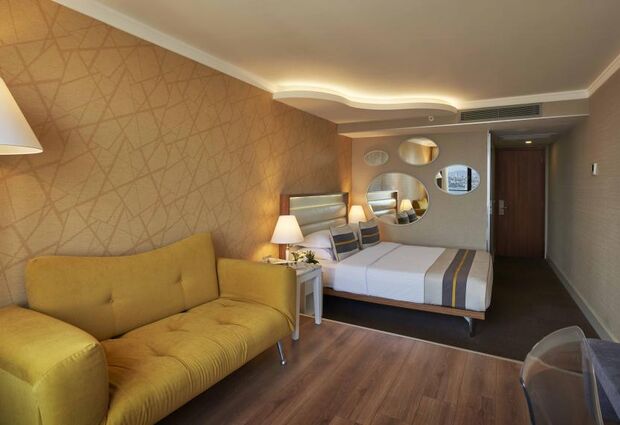 Richmond Hotel İstanbul
