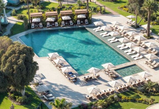 Merit Royal Gardens Hotel & Casino