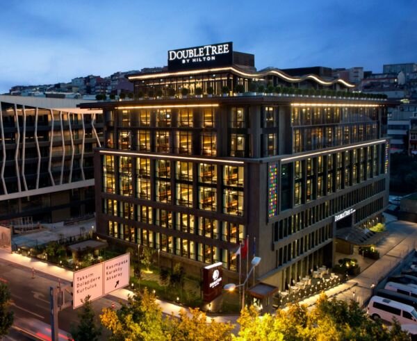 Double Tree by Hilton İstanbul Piyalepaşa