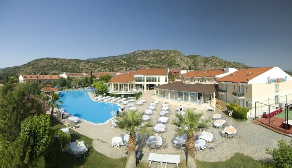 Lycus River Thermal Hotel