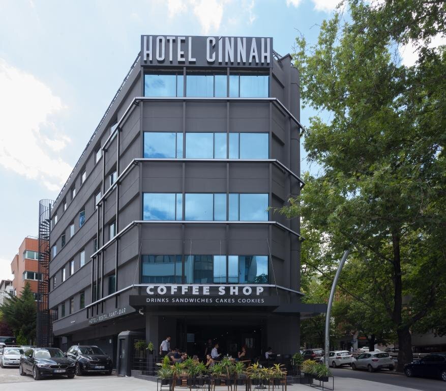 Cinnah Hotel