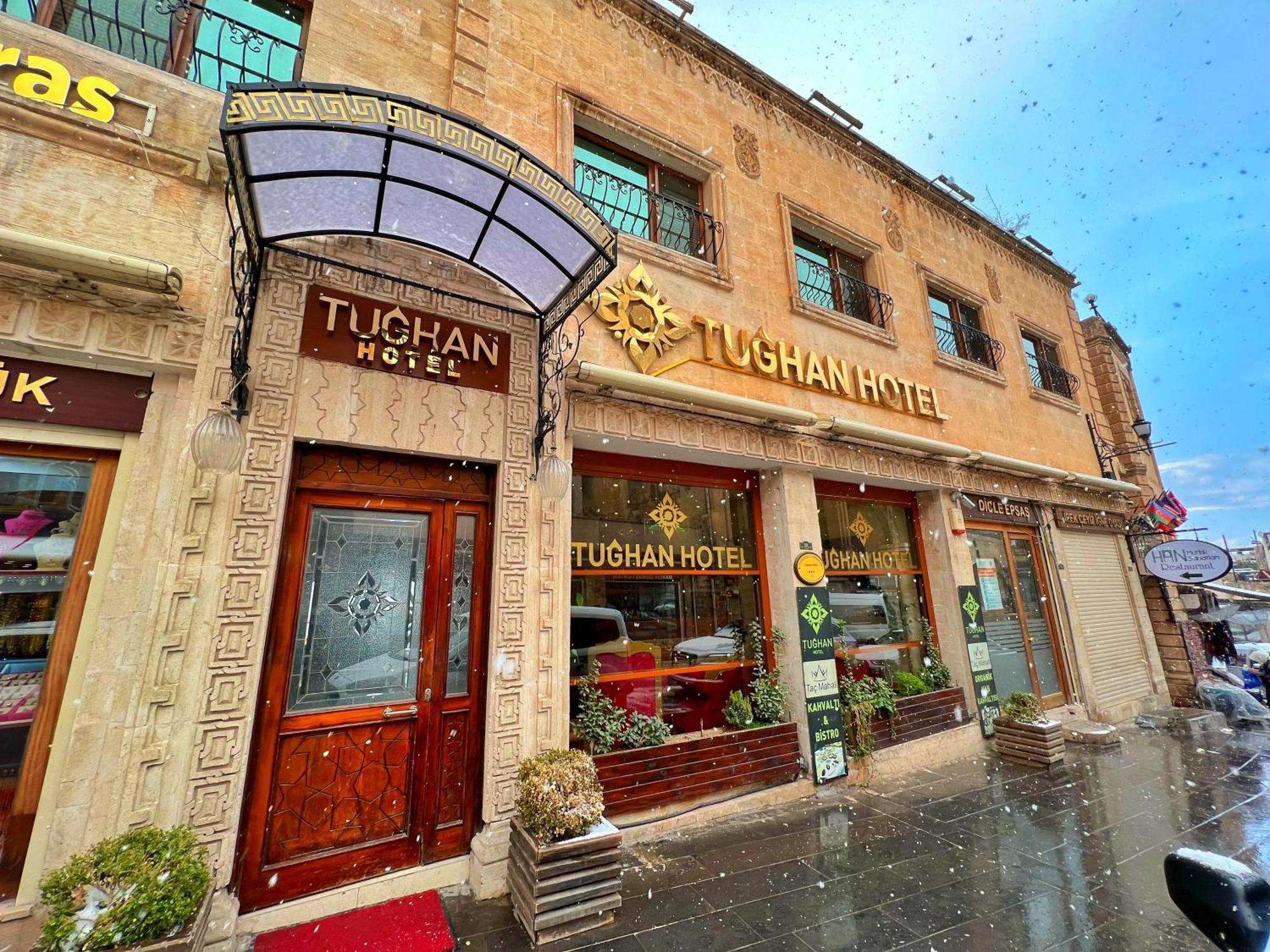 Tuğhan Hotel