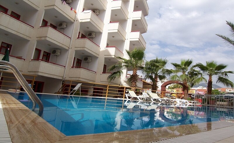 Semiz Apart Otel