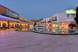 Tropicana Beach Apart Otel