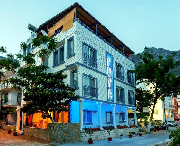 Hotel Puya