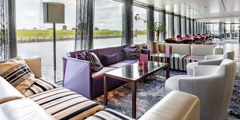 Ren Nehrinde Noel Pazarları Turu - Charter Bsl-Cgn